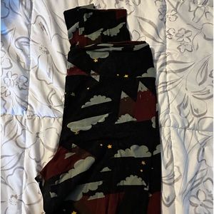 Mountains and clouds LuLaRoe leggings
